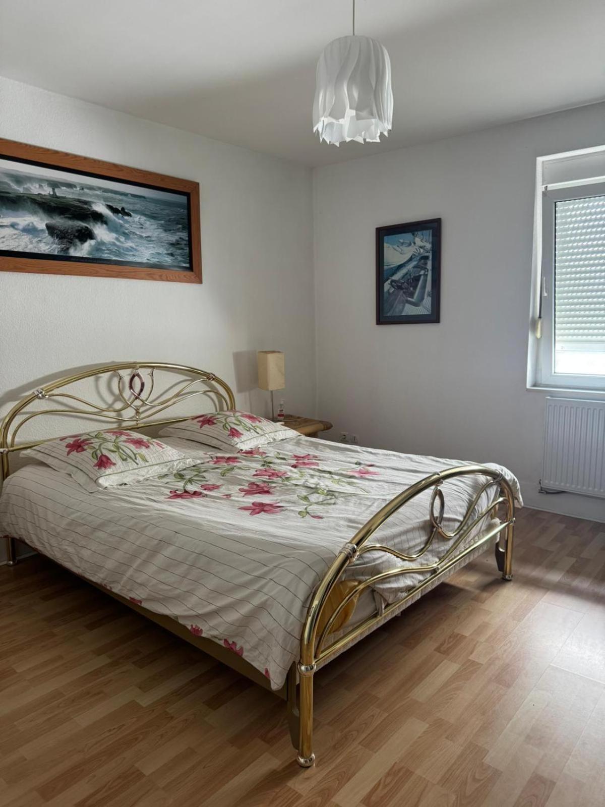 200 M Centre Ville Maison Mitoyenne Avec Place De Parking Gratuite Épinal Εξωτερικό φωτογραφία